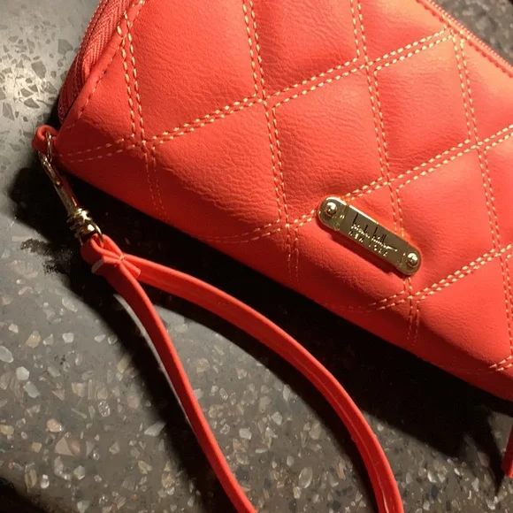 Nicole Miller wallet - Picture 6 of 7